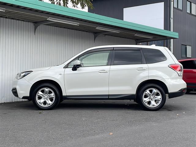 フォレスター 2.0i ワンオーナー メモリナビTV バックカメラ ETC ドライブレコーダー キーレス 純正フロアマット 保証書・取説(40枚目)