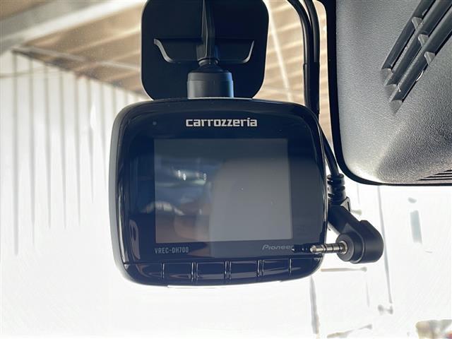 ジムニー ＸＣ　４ＷＤ　セーフティサポート　純正８型ナビフルセグＴＶ　バックカメラ　クルーズコントロール　プッシュスタート　シートヒーター　オールテレインタイヤ　社外１６インチアルミ　社外足回り　社外テールランプ（5枚目）