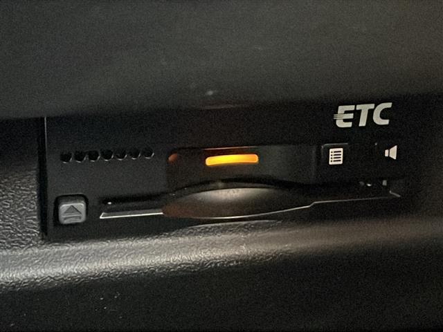 ジムニー ＸＣ　４ＷＤ　セーフティサポート　純正８型ナビフルセグＴＶ　バックカメラ　クルーズコントロール　プッシュスタート　シートヒーター　オールテレインタイヤ　社外１６インチアルミ　社外足回り　社外テールランプ（6枚目）