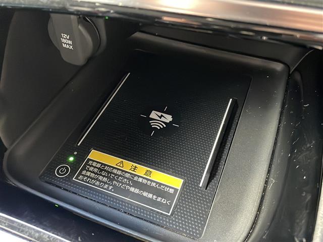 ヴェゼル ｅ：ＨＥＶ　Ｚ　純正メーカーナビフルセグＴＶ　バックカメラ　ＥＴＣ２．０　パワーバックドア　純正１８インチアルミ　ハーフレザーシート　シートヒーター　ステアリングヒーター　前後コーナーセンサー　後退出庫サポート（15枚目）