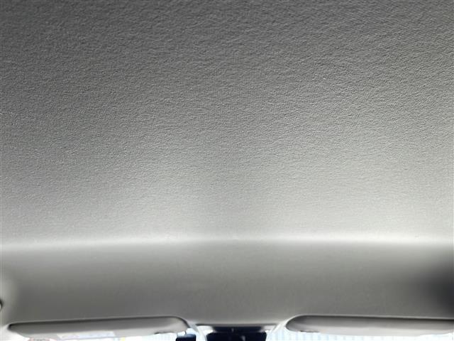 ヴェゼル ｅ：ＨＥＶ　Ｚ　純正メーカーナビフルセグＴＶ　バックカメラ　ＥＴＣ２．０　パワーバックドア　純正１８インチアルミ　ハーフレザーシート　シートヒーター　ステアリングヒーター　前後コーナーセンサー　後退出庫サポート（31枚目）