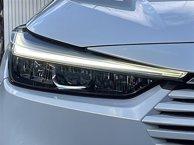 ヴェゼル ｅ：ＨＥＶ　Ｚ　純正メーカーナビフルセグＴＶ　バックカメラ　ＥＴＣ２．０　パワーバックドア　純正１８インチアルミ　ハーフレザーシート　シートヒーター　ステアリングヒーター　前後コーナーセンサー　後退出庫サポート（35枚目）