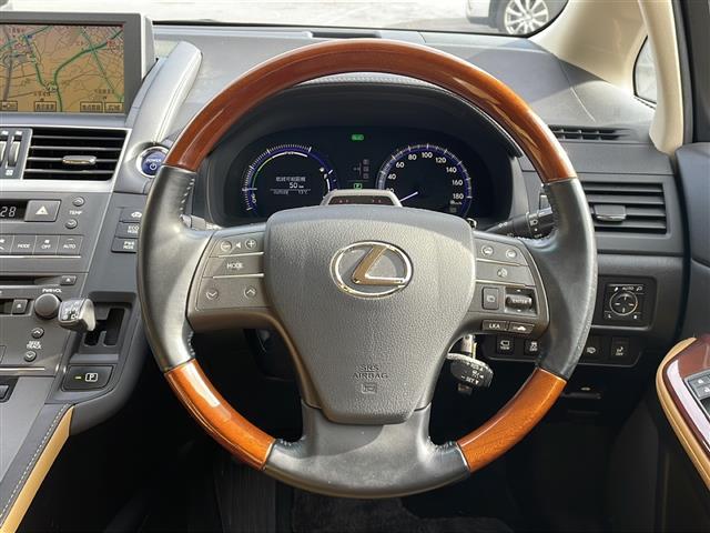 ＨＳ ＨＳ２５０ｈ　バージョンＬ　ブラウンレザーシート　純正メーカーナビ　バックカメラ　フロントカメラ　ＥＴＣ　ドライブレコーダー　コーナーセンサー　純正１８インチアルミ　純正ウッドコンビステアリング　コーナーセンサー（16枚目）
