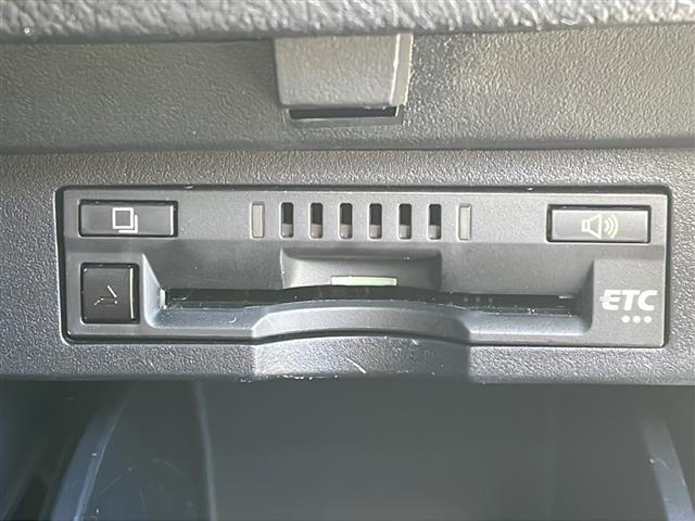 アルファード 2.5S 純正メーカーDA・フルセグTV 純正CD・DVDデッキ 純正フリップダウンモニター 両側パワースライドドア ETC ドライブレコーダー 純正18インチアルミ レーダークルーズコントロール(6枚目)