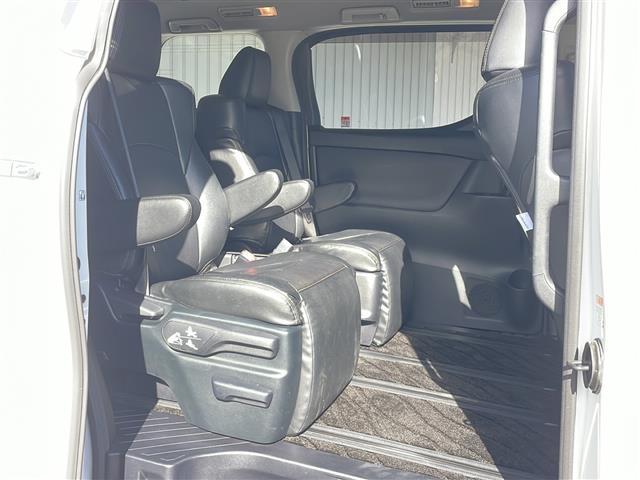 アルファード 2.5S 純正メーカーDA・フルセグTV 純正CD・DVDデッキ 純正フリップダウンモニター 両側パワースライドドア ETC ドライブレコーダー 純正18インチアルミ レーダークルーズコントロール(19枚目)