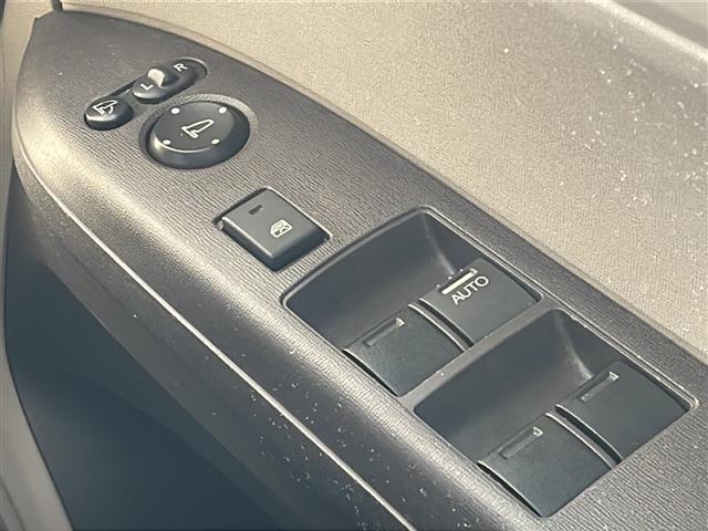 Ｎ－ＯＮＥ Ｇ　純正メモリナビＴＶ　社外１４インチアルミ　プッシュスタート　スマートキー　ホイール付き冬タイヤ積込　保証書・取説（22枚目）