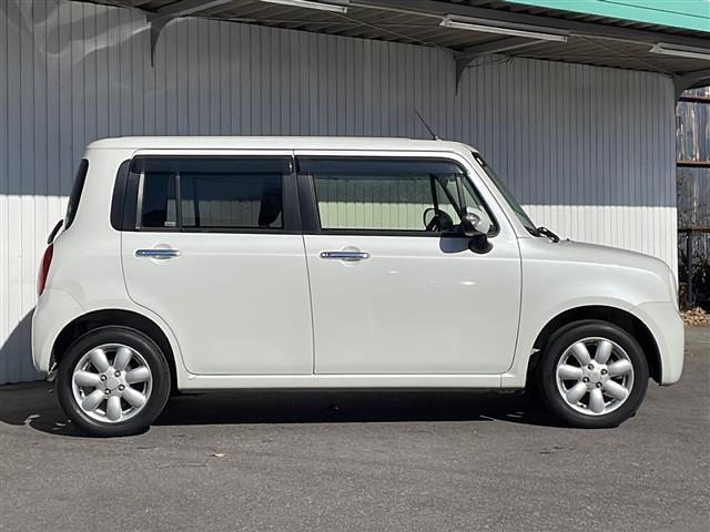 アルトラパン Ｘセレクション　アイドリングストップ　シートヒーター　プッシュスタート　ＥＴＣ　純正１４インチアルミ　保証書・取説　スペアキー（36枚目）