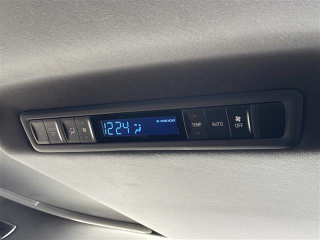 ヴェルファイア Z ゴールデンアイズII 4WD 純正メーカーナビ バックカメラ ETC 両側パワースライドドア パワーバックドア 純正18インチアルミ トヨタセーフティセンス コーナーセンサー LEDヘッドライト 保証書・スペアキー(8枚目)