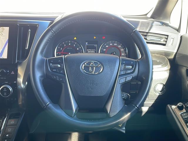 ヴェルファイア Z ゴールデンアイズII 4WD 純正メーカーナビ バックカメラ ETC 両側パワースライドドア パワーバックドア 純正18インチアルミ トヨタセーフティセンス コーナーセンサー LEDヘッドライト 保証書・スペアキー(16枚目)