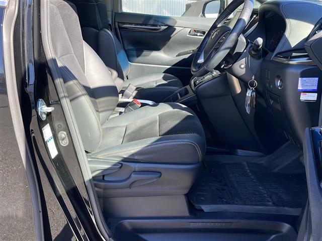 ヴェルファイア Z ゴールデンアイズII 4WD 純正メーカーナビ バックカメラ ETC 両側パワースライドドア パワーバックドア 純正18インチアルミ トヨタセーフティセンス コーナーセンサー LEDヘッドライト 保証書・スペアキー(18枚目)