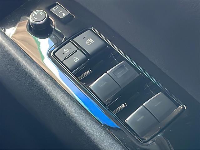 ヴェルファイア Z ゴールデンアイズII 4WD 純正メーカーナビ バックカメラ ETC 両側パワースライドドア パワーバックドア 純正18インチアルミ トヨタセーフティセンス コーナーセンサー LEDヘッドライト 保証書・スペアキー(28枚目)