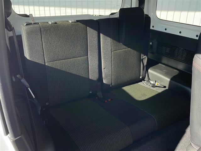 ジムニー XL 純正8型ナビフルセグTV 社外16インチアルミ BFグッドリッチM/T リフトアップ ラテラルロッド 社外ボンネット 社外マフラー 社外前後バンパー 社外グリル 社外テール 社外オーバーフェンダー(17枚目)