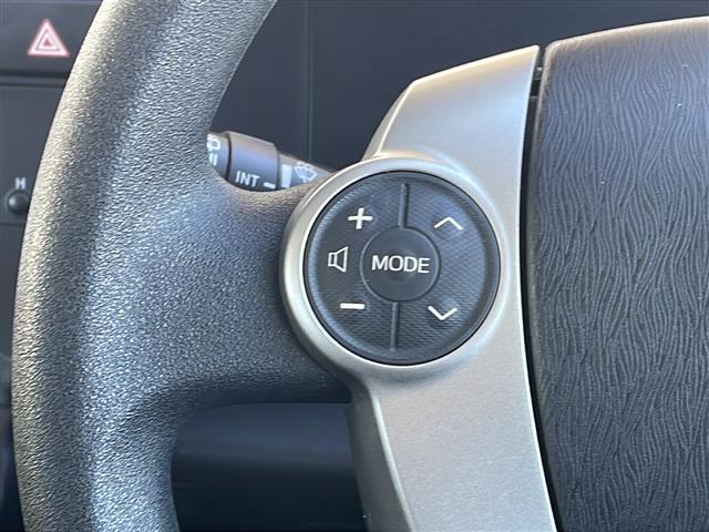 アクア S 純正メモリナビTV Bluetooth バックカメラ ETC ブラックレザー調シートカバー 純正フロアマット 取説(11枚目)