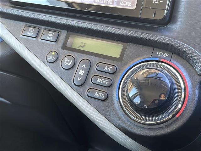 アクア S 純正メモリナビTV Bluetooth バックカメラ ETC ブラックレザー調シートカバー 純正フロアマット 取説(15枚目)