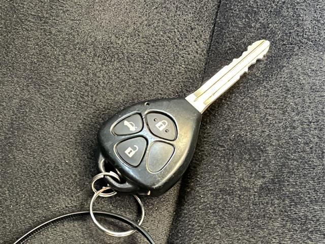 86 G 純正メモリナビフルセグTV バックカメラ ETC 純正16インチアルミ 前後コーナーセンサー 純正フロアマット キーレス 保証書(12枚目)