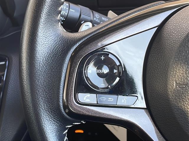 N-BOXカスタム G・Lターボホンダセンシング 4WD ターボ ホンダセンシング 純正メモリナビTV ETC 前後ドライブレコーダー 両側パワースライドドア シートヒーター 純正15インチアルミ 保証書・取説 スぺアキ―(14枚目)