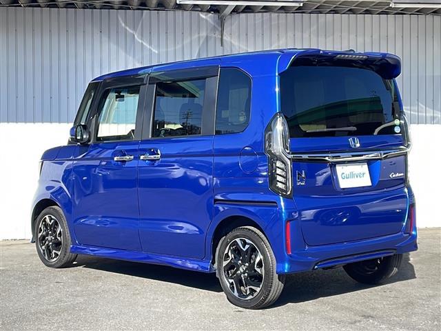 N-BOXカスタム G・Lターボホンダセンシング 4WD ターボ ホンダセンシング 純正メモリナビTV ETC 前後ドライブレコーダー 両側パワースライドドア シートヒーター 純正15インチアルミ 保証書・取説 スぺアキ―(43枚目)