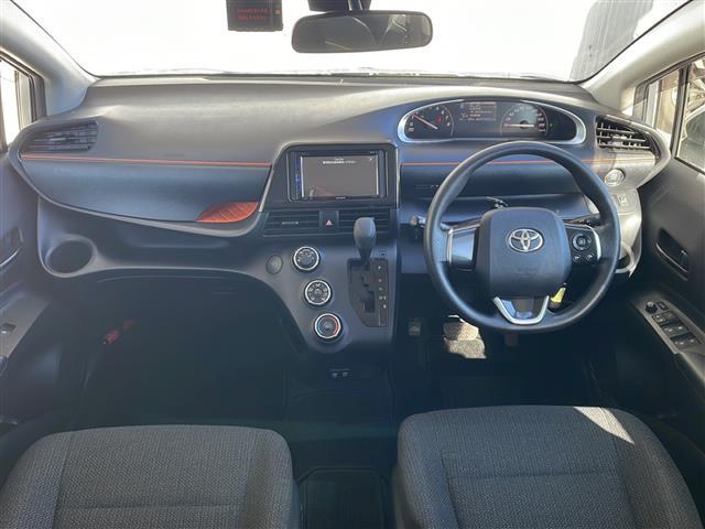 シエンタ ファンベースX トヨタセーフティセンス 社外ディスプレイオーディオ DVD/CD/USB/Bluetooth 左側パワースライドドア ドライブレコーダー 前後コーナーセンサー レーンキープアシスト プッシュスタート(2枚目)