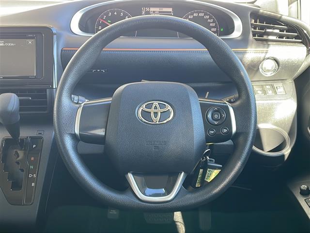 シエンタ ファンベースX トヨタセーフティセンス 社外ディスプレイオーディオ DVD/CD/USB/Bluetooth 左側パワースライドドア ドライブレコーダー 前後コーナーセンサー レーンキープアシスト プッシュスタート(13枚目)