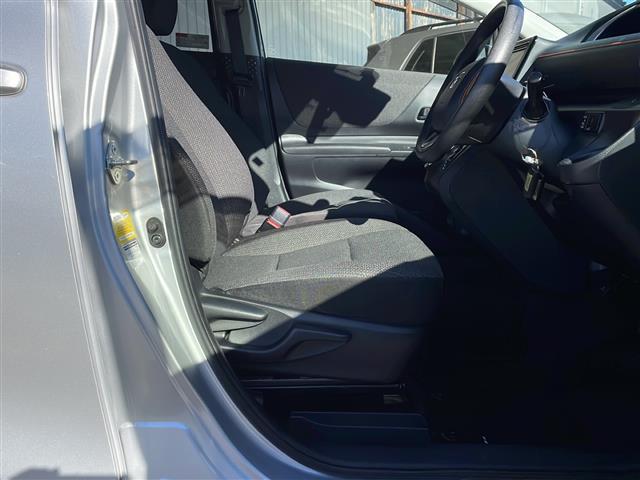 シエンタ ファンベースX トヨタセーフティセンス 社外ディスプレイオーディオ DVD/CD/USB/Bluetooth 左側パワースライドドア ドライブレコーダー 前後コーナーセンサー レーンキープアシスト プッシュスタート(15枚目)