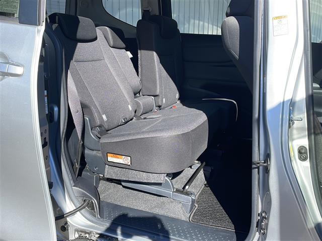 シエンタ ファンベースX トヨタセーフティセンス 社外ディスプレイオーディオ DVD/CD/USB/Bluetooth 左側パワースライドドア ドライブレコーダー 前後コーナーセンサー レーンキープアシスト プッシュスタート(16枚目)