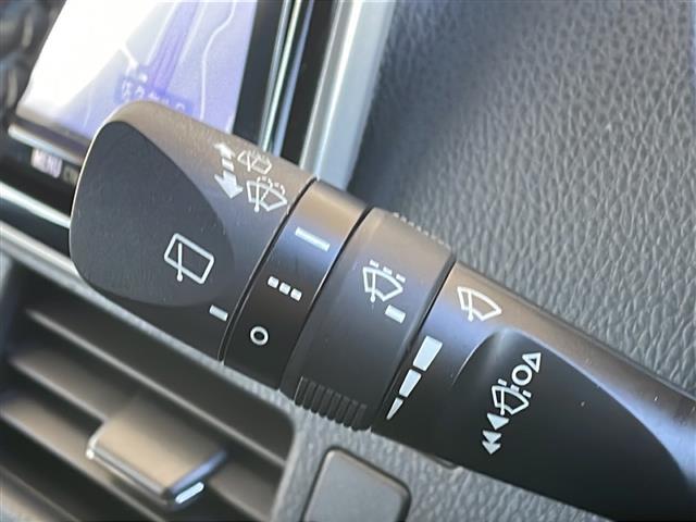 エスクァイア Xi 4WD トヨタセーフティセンス 純正9型メモリナビフルセグTV バックカメラ ETC ドライブレコーダー 左側パワースライドドア 純正エンジンスターター 社外17インチアルミ プッシュスタート(25枚目)