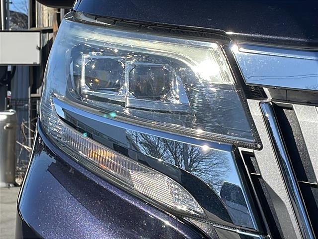 エスクァイア Xi 4WD トヨタセーフティセンス 純正9型メモリナビフルセグTV バックカメラ ETC ドライブレコーダー 左側パワースライドドア 純正エンジンスターター 社外17インチアルミ プッシュスタート(35枚目)