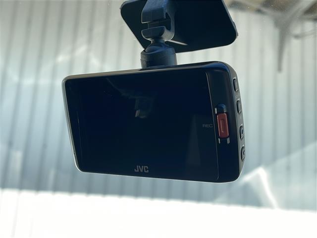 ハリアーハイブリッド エレガンス 4WD 純正9型ナビフルセグTV Weds20インチアルミ 社外エアロ ハーフレザーシート ドライブレコーダー プッシュスタート スマートキー パワーシート(7枚目)