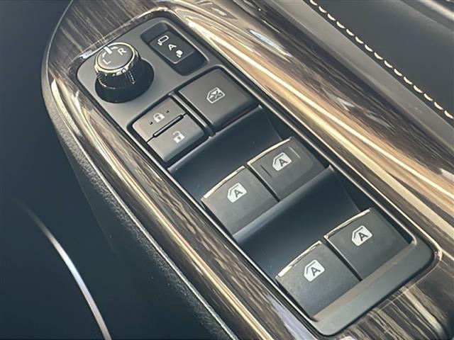 ハリアーハイブリッド エレガンス 4WD 純正9型ナビフルセグTV Weds20インチアルミ 社外エアロ ハーフレザーシート ドライブレコーダー プッシュスタート スマートキー パワーシート(27枚目)