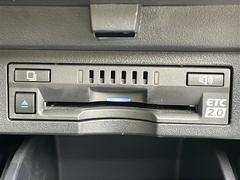 安心の全車保証付き！（※部分保証、国産車は納車後３ヶ月、輸入車は納車後１ヶ月の保証期間となります）。その他長期保証（有償）もご用意しております！※長期保証を付帯できる車両には条件がございます。 6