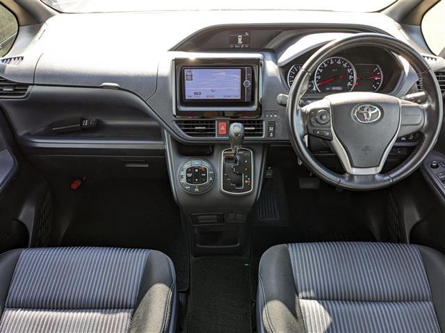 Si 純正SDナビNSZT-W62G AM FM CD DVD Bluetooth SD録音機能有 フルセグTV バックカメラ ビルトインETC 純正フリップダウン(3枚目)