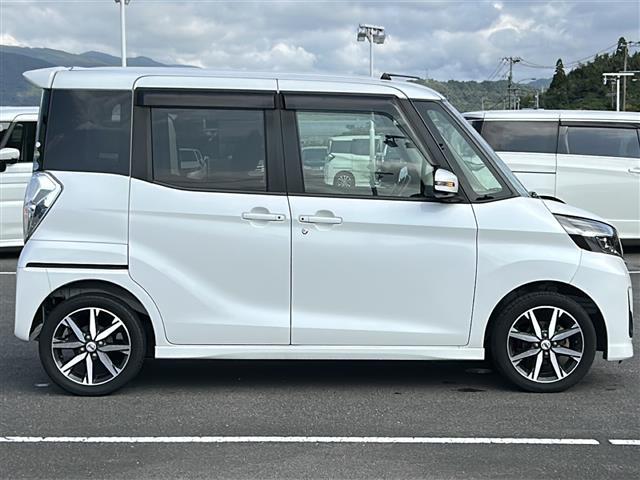 デイズルークス ハイウェイスター　Ｇターボ　純正ナビ　アラウンドビューモニター　両側パワースライドドア　エマージェンシーブレーキ　オートハイビーム　クルーズコントロール　ＥＴＣ　アイドリングストップ　プッシュスタート　スマートキー（34枚目）