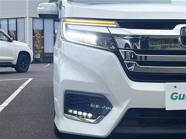 ステップワゴンスパーダ スパーダ　ホンダセンシング　Ｇａｔｈｅｒｓナビ　Ｇａｔｈｅｒｓフリップダウンモニター　バックカメラ　衝突軽減ブレーキ　路線逸脱警報　アダプティブクルーズコントロール　両側パワースライドドア　ビルトインＥＴＣ（31枚目）