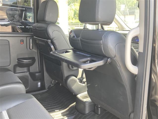 ステップワゴン ｅ：ＨＥＶモデューロＸ　ホンダセンシング　ワンオーナー　Ｇａｔｈｅｒｓ１０インチナビ　マルチビューカメラ　純正フリップダウンモニター　両側パワースライドドア　衝突被害軽減ブレーキ　路線逸脱警報　オートハイビーム　アダプティブクルーズコントロー（25枚目）