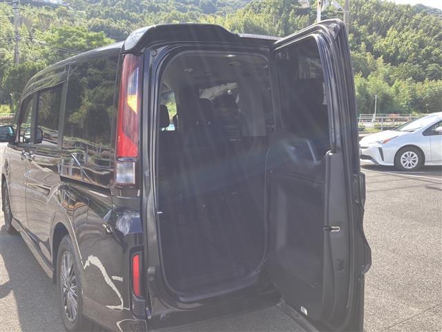 ステップワゴン ｅ：ＨＥＶモデューロＸ　ホンダセンシング　ワンオーナー　Ｇａｔｈｅｒｓ１０インチナビ　マルチビューカメラ　純正フリップダウンモニター　両側パワースライドドア　衝突被害軽減ブレーキ　路線逸脱警報　オートハイビーム　アダプティブクルーズコントロー（29枚目）