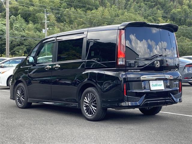 ステップワゴン ｅ：ＨＥＶモデューロＸ　ホンダセンシング　ワンオーナー　Ｇａｔｈｅｒｓ１０インチナビ　マルチビューカメラ　純正フリップダウンモニター　両側パワースライドドア　衝突被害軽減ブレーキ　路線逸脱警報　オートハイビーム　アダプティブクルーズコントロー（35枚目）