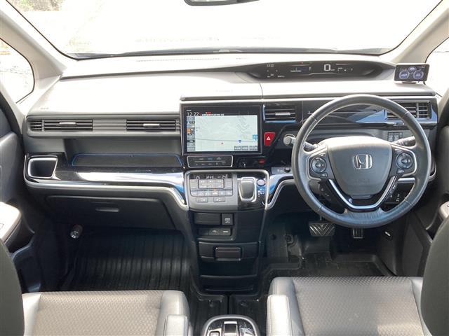 ステップワゴン ｅ：ＨＥＶモデューロＸ　ホンダセンシング　ワンオーナー　Ｇａｔｈｅｒｓ１０インチナビ　マルチビューカメラ　純正フリップダウンモニター　両側パワースライドドア　衝突被害軽減ブレーキ　路線逸脱警報　オートハイビーム　アダプティブクルーズコントロー（42枚目）