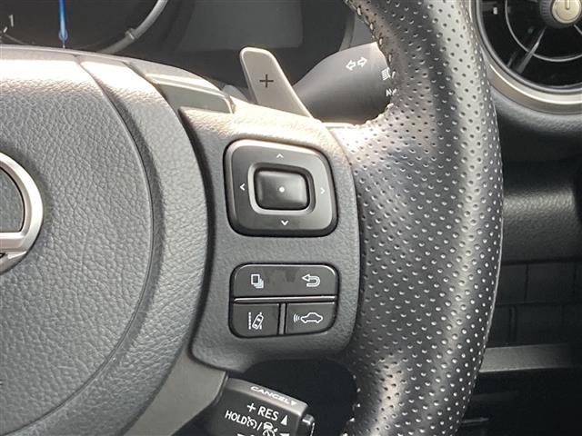 IS IS300h Fスポーツ メーカーナビ バックモニター プリクラッシュセーフティ レーンディパーチャーアラート オートハイビーム アダプティブクルーズコントロール ブラインドスポットモニター クリアランスソナー 3眼LED(6枚目)