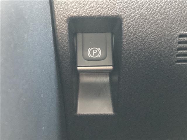 IS IS300h Fスポーツ メーカーナビ バックモニター プリクラッシュセーフティ レーンディパーチャーアラート オートハイビーム アダプティブクルーズコントロール ブラインドスポットモニター クリアランスソナー 3眼LED(19枚目)