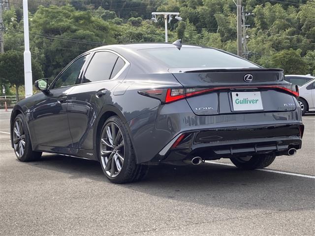 IS IS300h Fスポーツ メーカーナビ バックモニター プリクラッシュセーフティ レーンディパーチャーアラート オートハイビーム アダプティブクルーズコントロール ブラインドスポットモニター クリアランスソナー 3眼LED(34枚目)