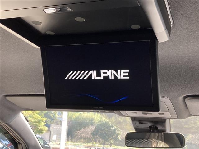 ヴォクシー ZS 煌 Stradaナビ ALPINEフリップダウンモニター プリクラッシュセーフティ レーンキープアシスト オートハイビーム クルーズコントロール 両側パワースライドドア バックカメラ アイドリングストップ(2枚目)