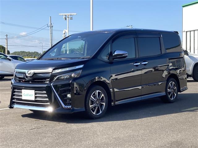 ヴォクシー ZS 煌 Stradaナビ ALPINEフリップダウンモニター プリクラッシュセーフティ レーンキープアシスト オートハイビーム クルーズコントロール 両側パワースライドドア バックカメラ アイドリングストップ(31枚目)