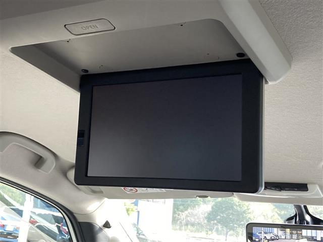 セレナ ハイウェイスター G 純正9インチナビ 純正フリップダウンモニター アラウンドビューモニター 両側パワースライドドア プロパイロット エマージェンシーブレーキ LDW スマートルームミラー ETC ドライブレコーダー(2枚目)