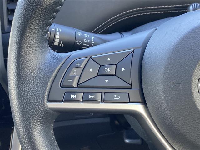 セレナ ハイウェイスター G 純正9インチナビ 純正フリップダウンモニター アラウンドビューモニター 両側パワースライドドア プロパイロット エマージェンシーブレーキ LDW スマートルームミラー ETC ドライブレコーダー(5枚目)