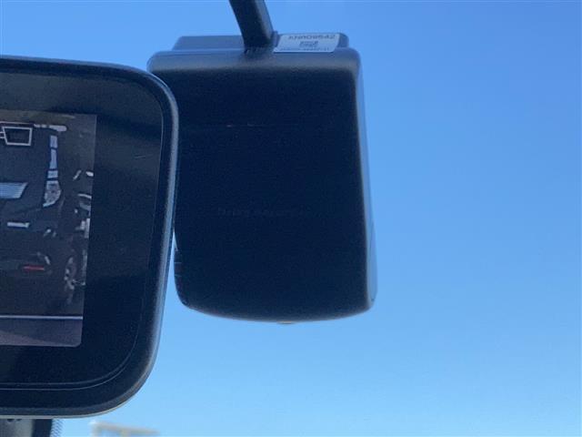 セレナ ハイウェイスター G 純正9インチナビ 純正フリップダウンモニター アラウンドビューモニター 両側パワースライドドア プロパイロット エマージェンシーブレーキ LDW スマートルームミラー ETC ドライブレコーダー(19枚目)