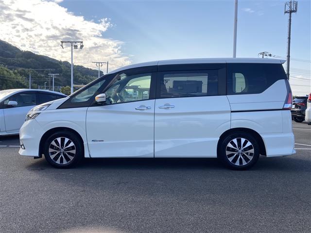 セレナ ハイウェイスター G 純正9インチナビ 純正フリップダウンモニター アラウンドビューモニター 両側パワースライドドア プロパイロット エマージェンシーブレーキ LDW スマートルームミラー ETC ドライブレコーダー(35枚目)