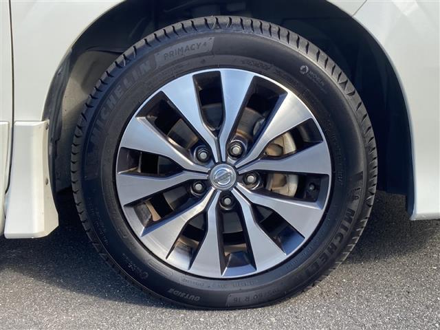 セレナ ハイウェイスター G 純正9インチナビ 純正フリップダウンモニター アラウンドビューモニター 両側パワースライドドア プロパイロット エマージェンシーブレーキ LDW スマートルームミラー ETC ドライブレコーダー(41枚目)