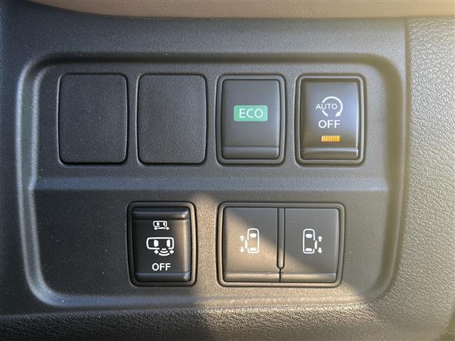 セレナ ハイウェイスター G フリップダウンモニター 純正9型ナビ アラウンドビューモニター 両側パワースライドドア LEDオートライト プロパイロット コーナーセンサー エマージェンシーブレーキ LDW スマートルームミラー(17枚目)