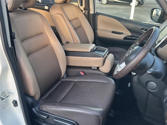 セレナ ハイウェイスター G フリップダウンモニター 純正9型ナビ アラウンドビューモニター 両側パワースライドドア LEDオートライト プロパイロット コーナーセンサー エマージェンシーブレーキ LDW スマートルームミラー(22枚目)