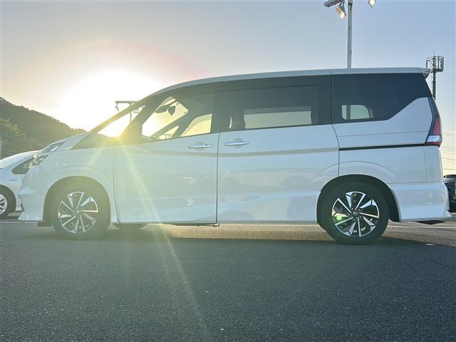 セレナ ハイウェイスター G フリップダウンモニター 純正9型ナビ アラウンドビューモニター 両側パワースライドドア LEDオートライト プロパイロット コーナーセンサー エマージェンシーブレーキ LDW スマートルームミラー(31枚目)